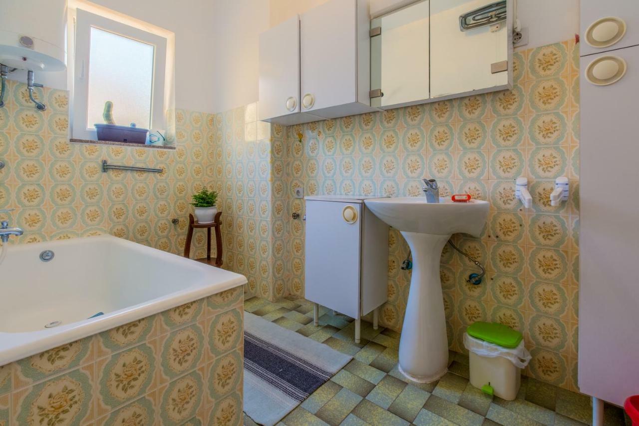 Apartman Nada Dramalj Exterior foto